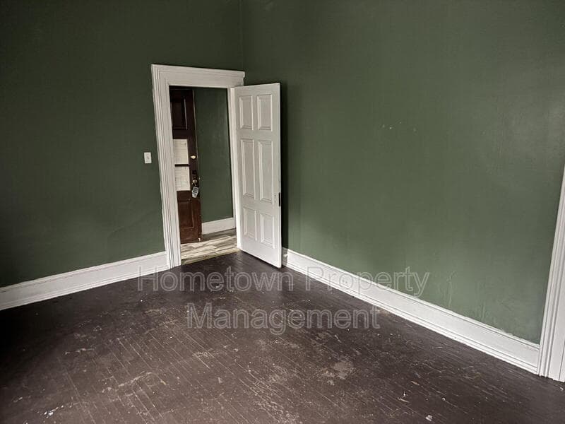Shamokin Condo: 319 East Sunbury Street
