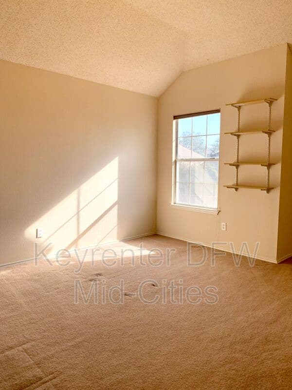Plano House: 2320 Kittyhawk Drive