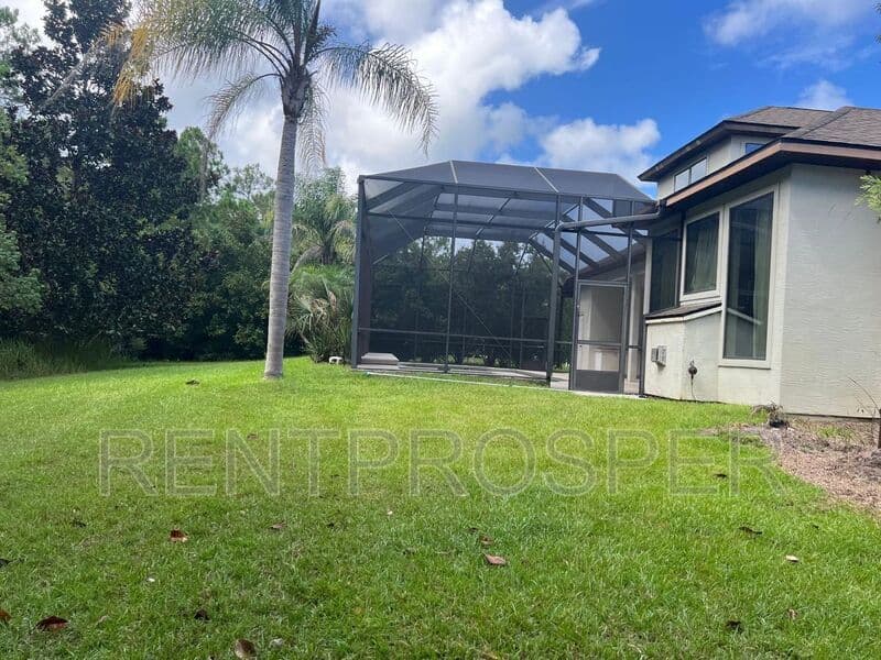 Ormond Beach House: 971 Stone Lake Drive