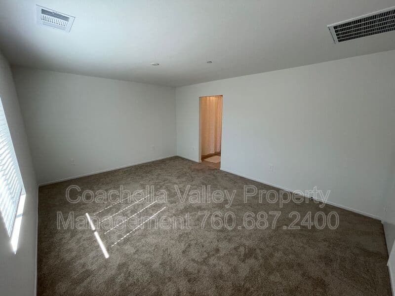 Indio House: 79225 Valor Ln