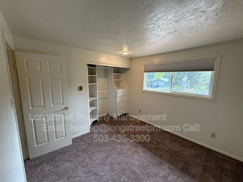 Corvallis House: 1634 SW Knollbrook Pl
