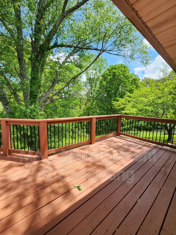 Cookeville House: 1606 Brookdale Ave.
