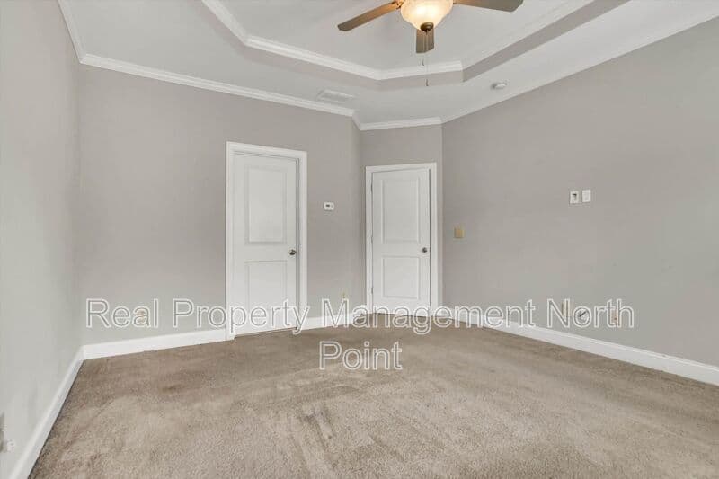 Decatur House: 3026 Eltham Pl