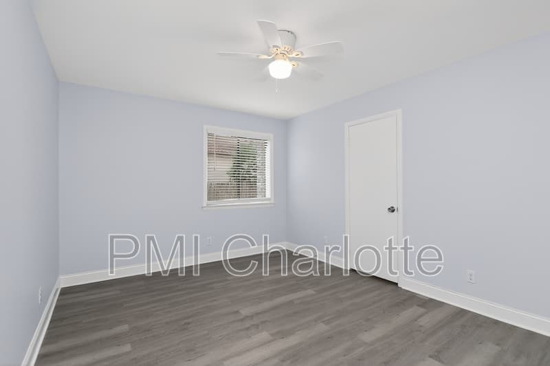 Charlotte Condo: 831 Mcalway Rd