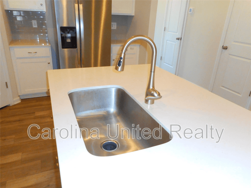 Charlotte Townhome: 12715 Wandering Brook Dr