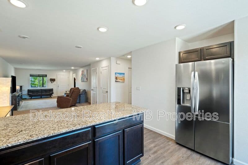 Reno House: 635 Fallon Station Road