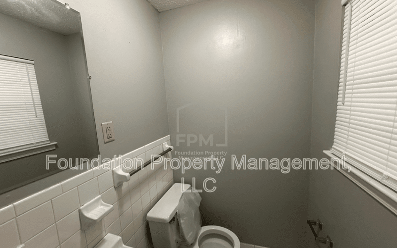 Horn Lake House: 3130 Normandy Drive