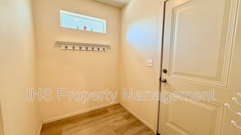 Pasco House: 5709 Sidon Ln.,