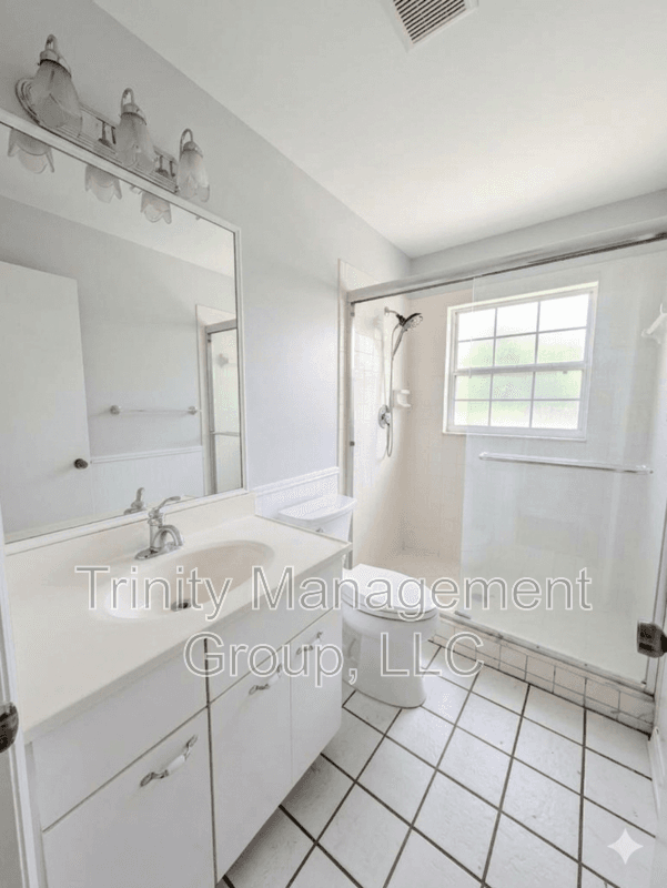 Dade City House: 40226 Trotter Lane