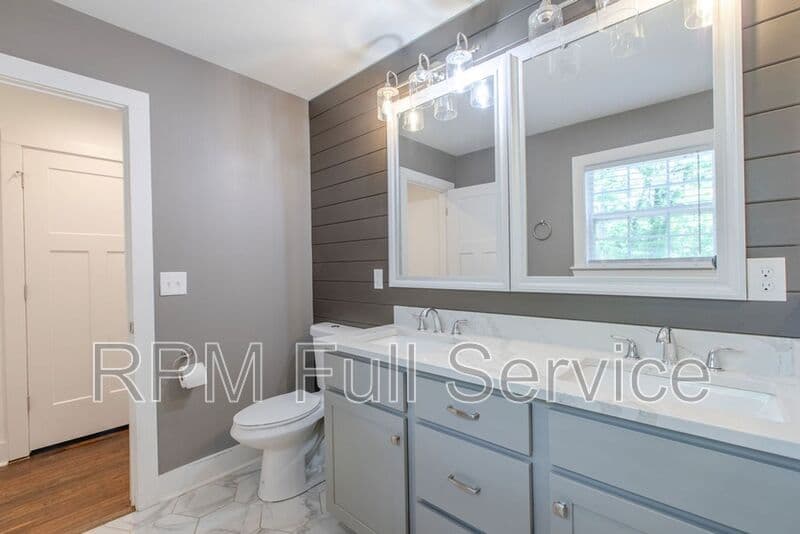 Nashville Condo: 1021 College Ave