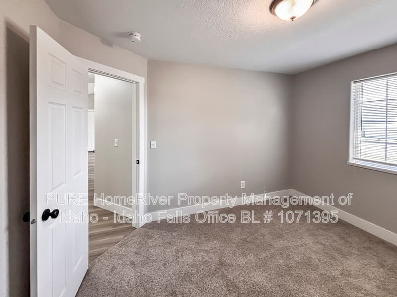 Ammon House: 1684 Wildwood Ln
