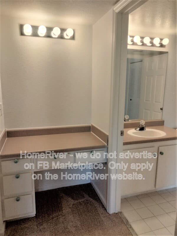 Port Saint Lucie House: 201 SW Palm Dr