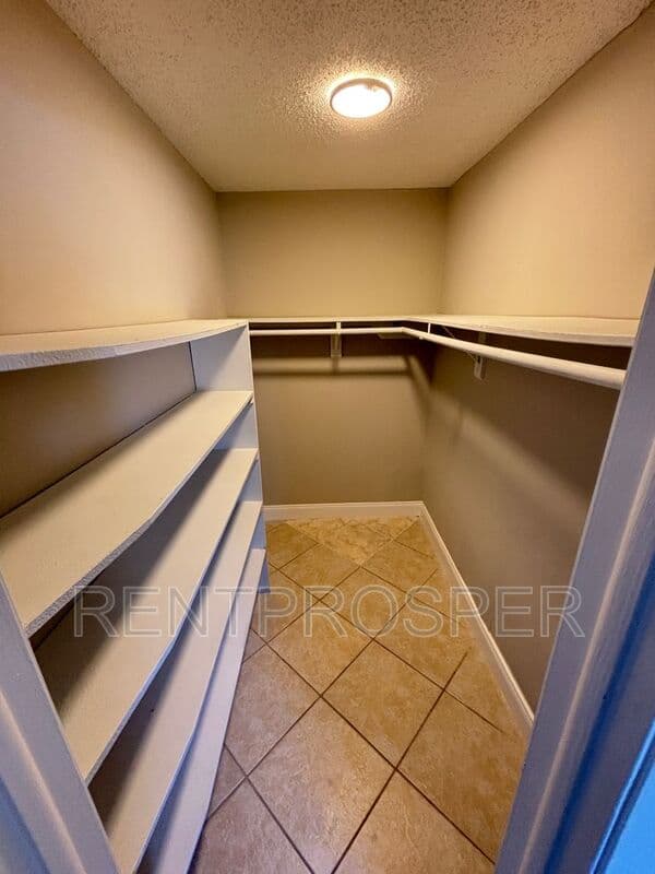 Orlando Condo: 4207 S. Semoran Blvd