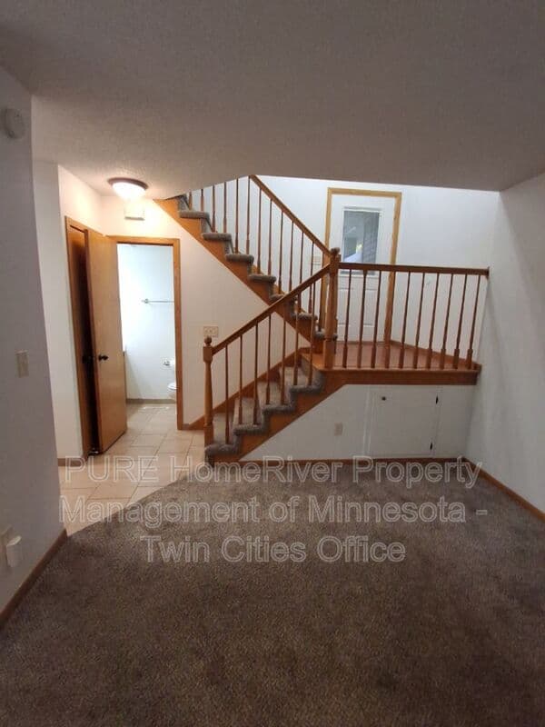 Rochester Townhome: 24 Elton Ridge Ct NW