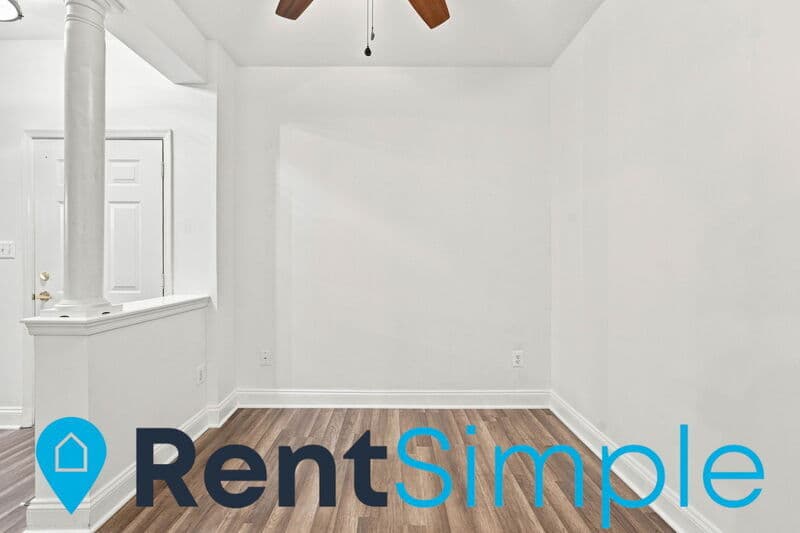 Gainesville Condo: 13890 Chelmsford Drive