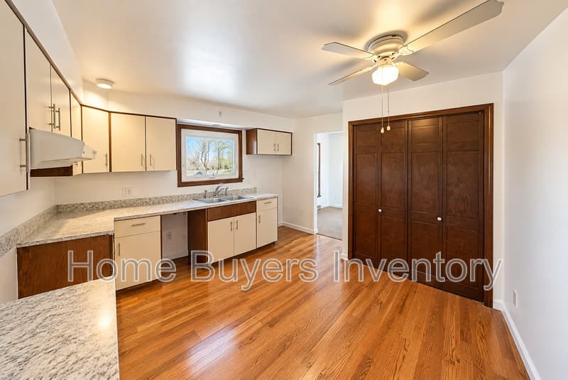 Canfield House: 2800 S Turner Rd