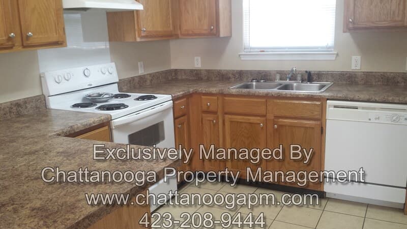 La Fayette Condo: 202B S Flora St
