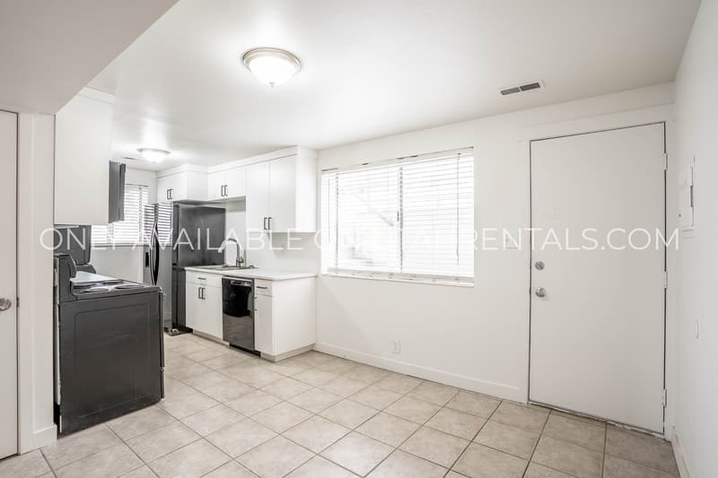 Provo Condo: 2090 S State St