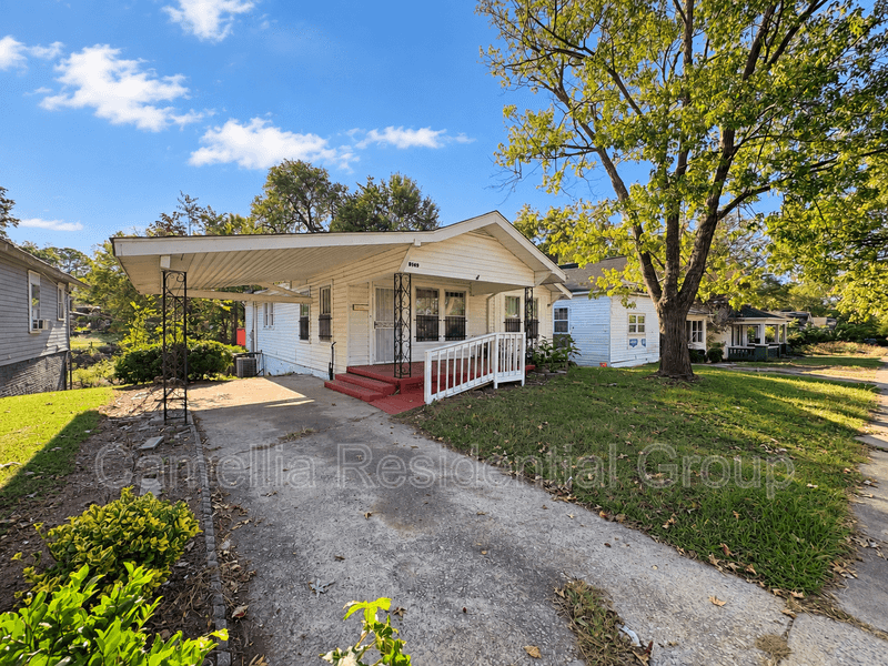 Birmingham House: 8149 1st Avenue South