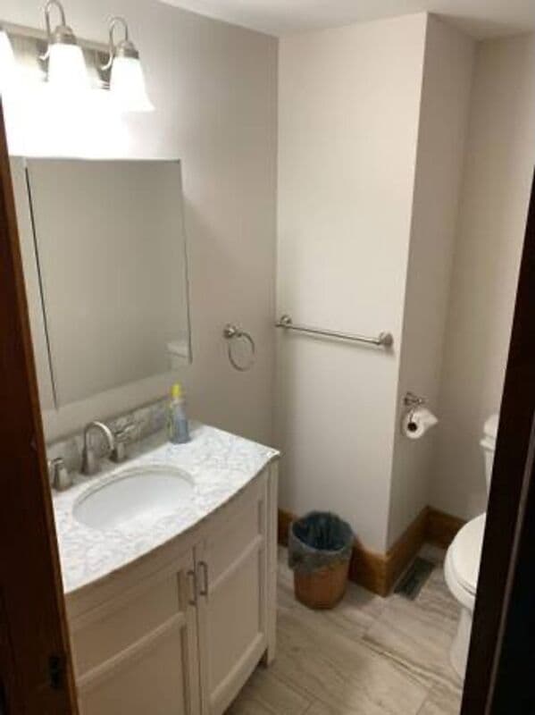 Westfield Condo: 1277 Southampton Rd