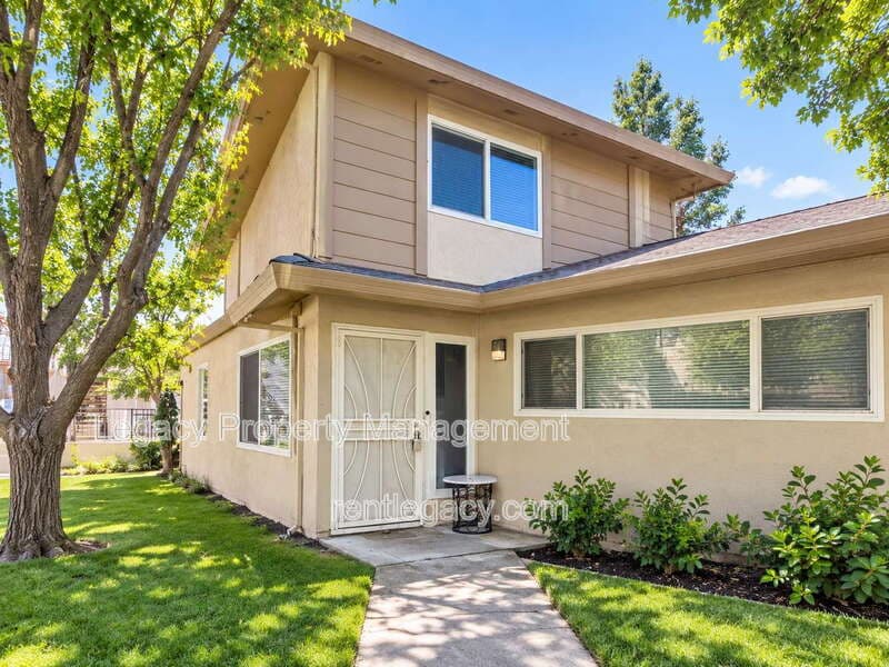 Sacramento Condo: 5146 Connecticut Dr
