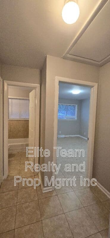 Charlotte Condo: 1803 Darbrook Dr