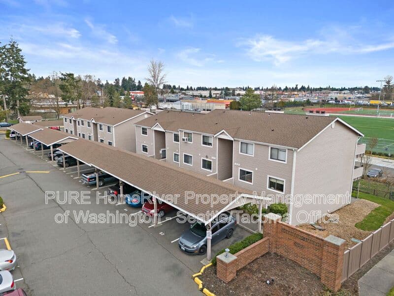 Tacoma House: 6601 S 8th St