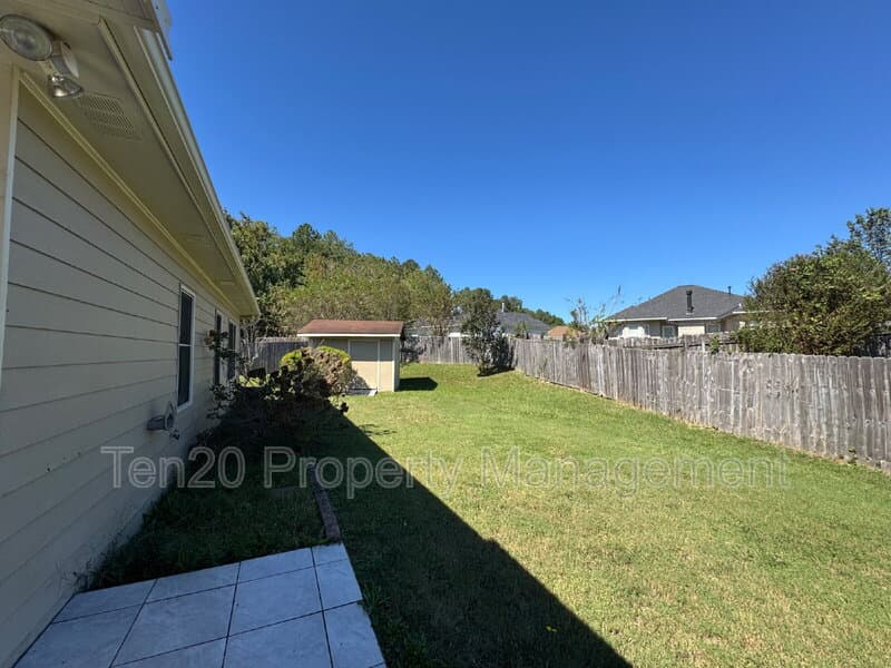 Columbus House: 7124 Vinings Court
