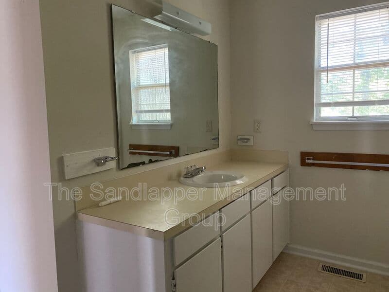 North Charleston Townhome: 4736 Linfield Lane