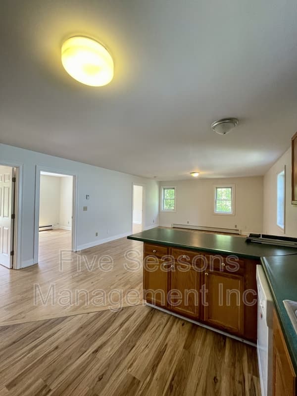 Burlington Condo: 85 Manhattan Drive - 2