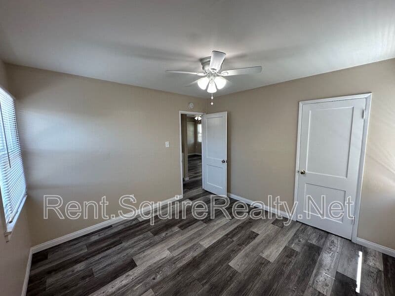 Azusa Condo: 936 W. Foothill Blvd