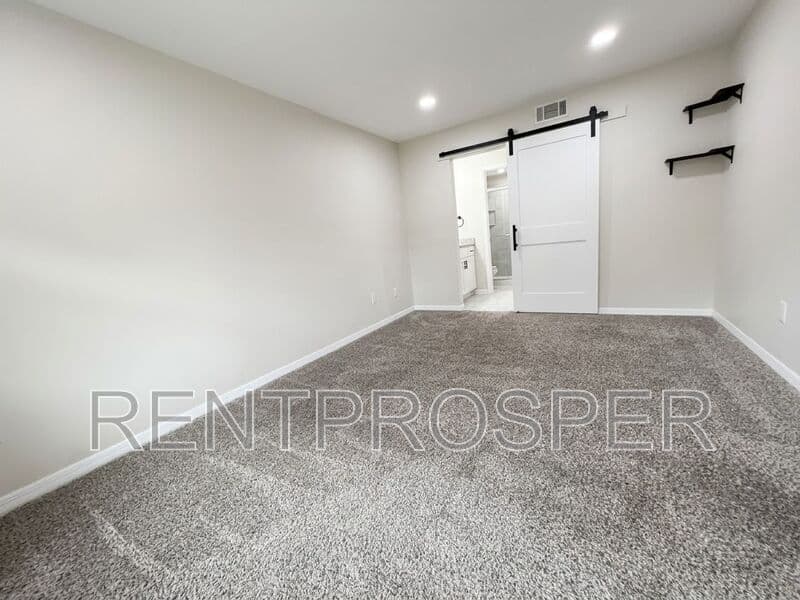 Orlando Condo: 3457 Flossmoor Ave