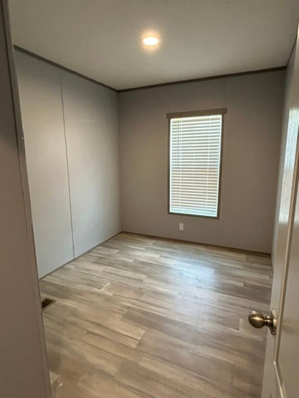 Barnwell House: 11922 Hwy 64