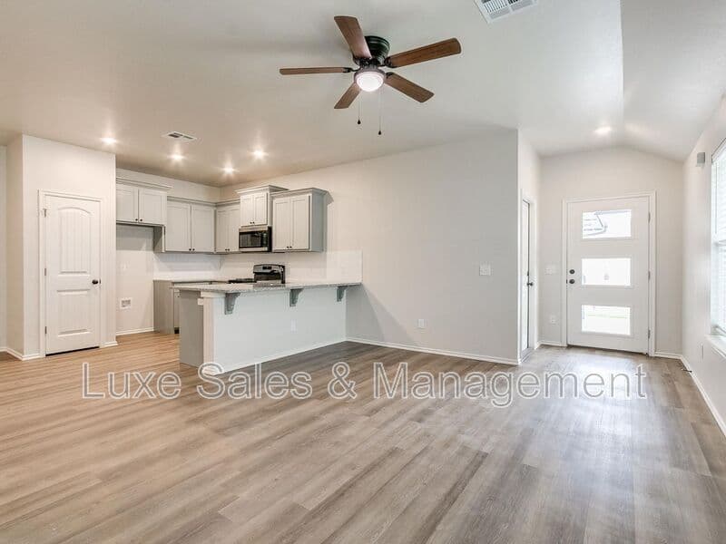 Oklahoma City House: 10541 Lawson Place Rd