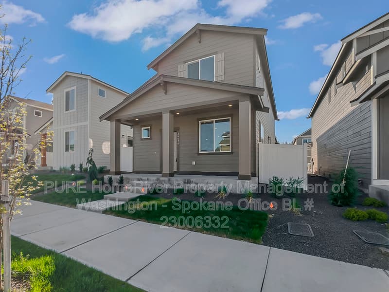 Liberty Lake House: 24814 E Coopers Hawk Ln