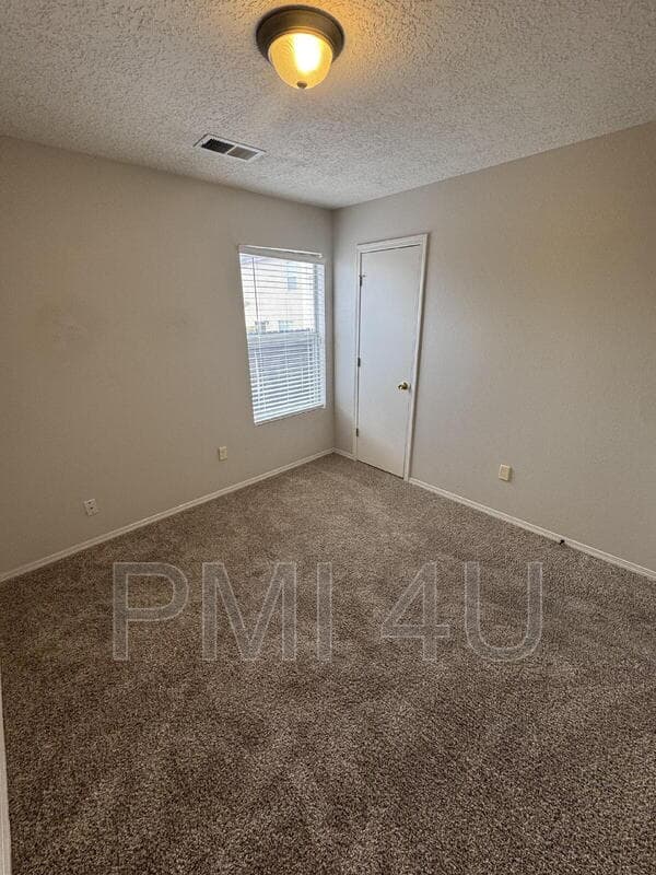 Albuquerque House: 10620 Rio Del Sole Ct NW