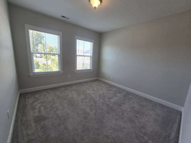 Knightdale House: 421 Hawkeye Drive