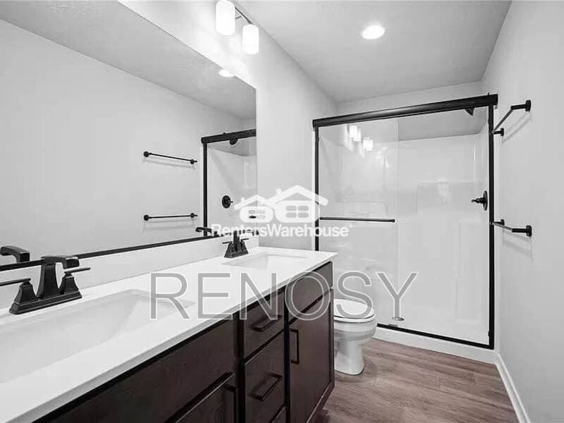 Pleasant Hill House: 36 Keeneland Court