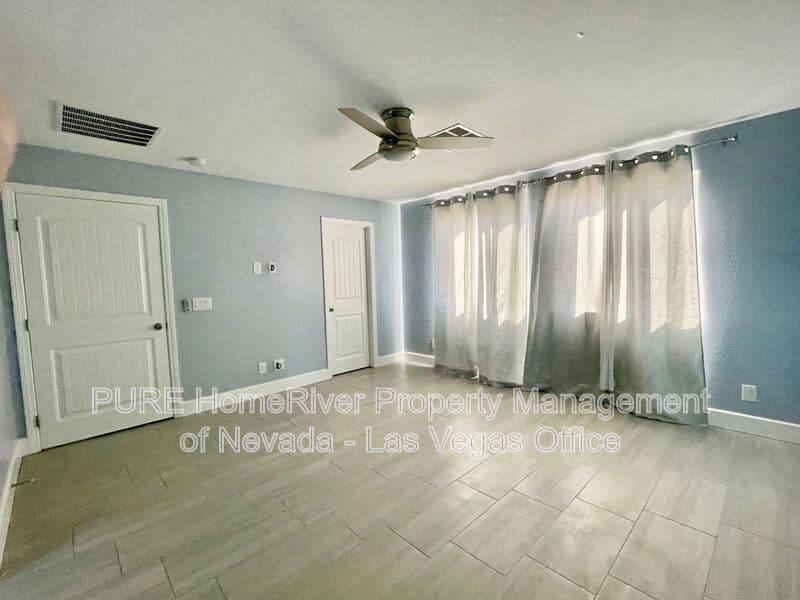 Las Vegas House: 8971 Whitten Park Ave