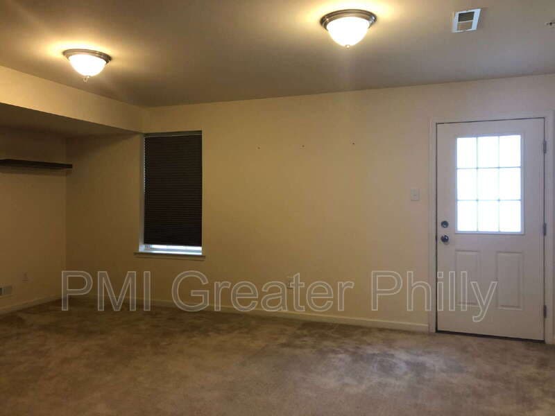 Fairless Hills House: 106 Mercer Ct