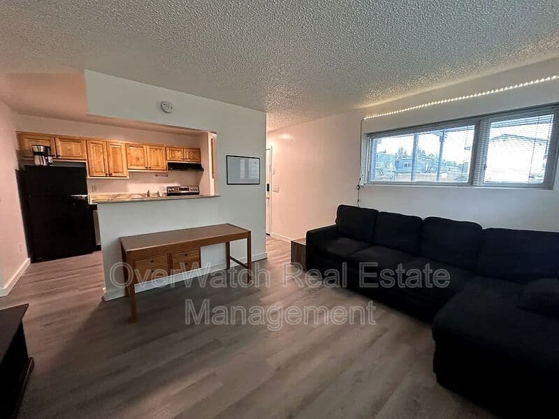 Anchorage Condo: 3105 W 33rd Ave