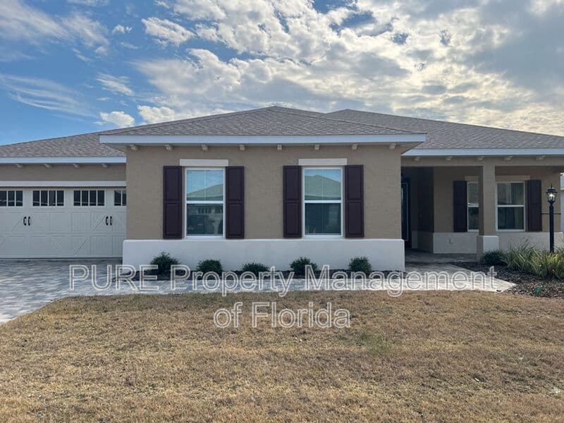 Ocala House: 10376 SW 99th Street