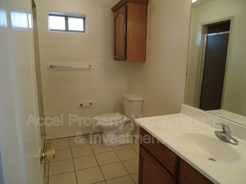 Pharr Condo: 1803 Ironwood St.