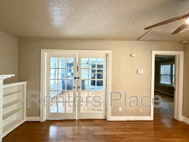 Tulsa House: 1815 North Boston Place