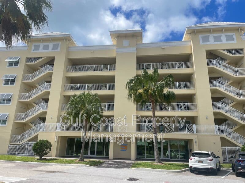 Osprey House: 260 Hidden Bay Dr