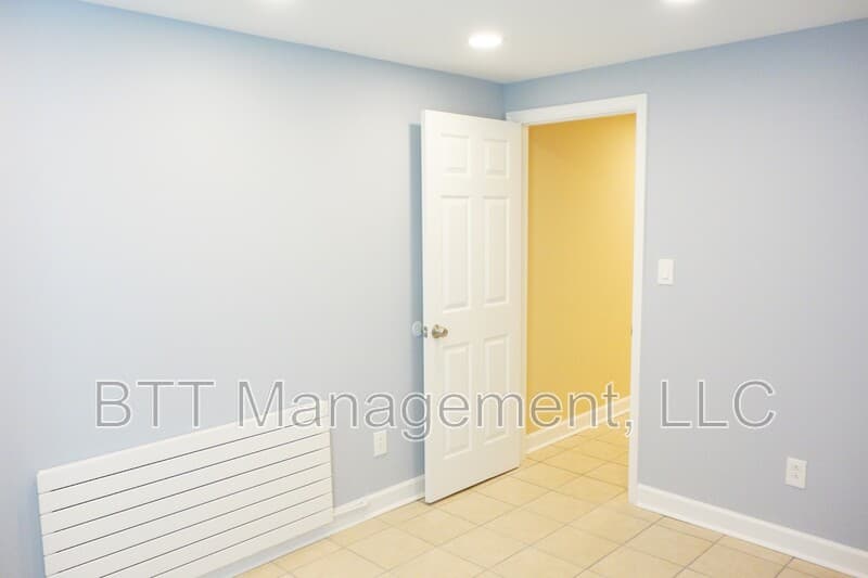 Takoma Park Condo: 8413 Flower Ave
