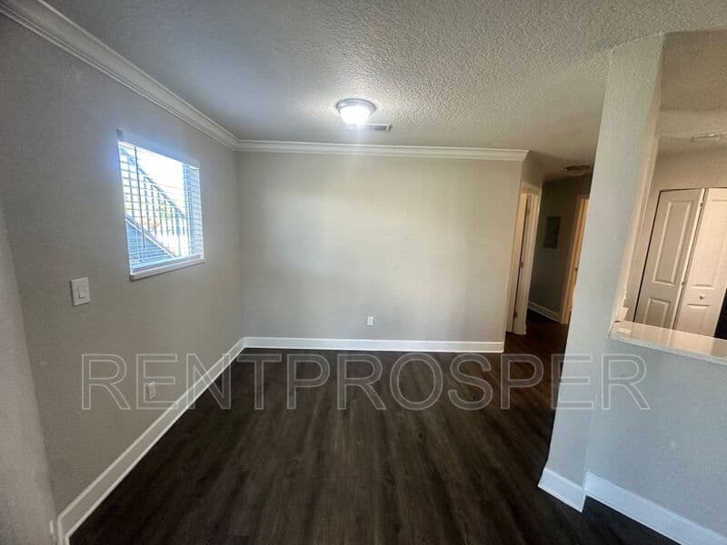 Orlando Condo: 2568 Woodgate Blvd