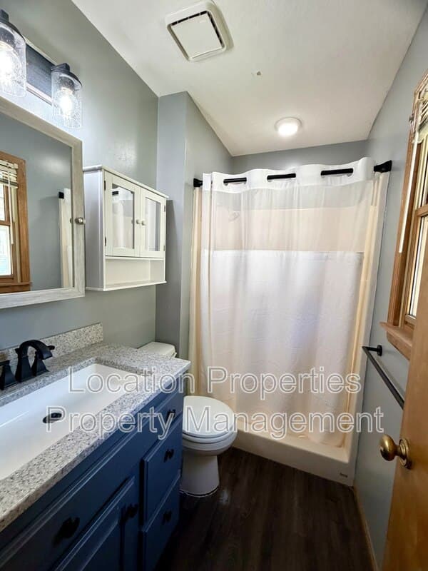 Lawrence House: 2234 Ohio Street