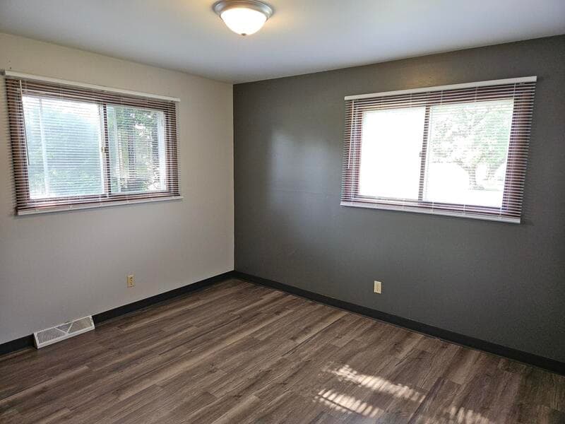 Berlin Condo: 334 Center Street - 2