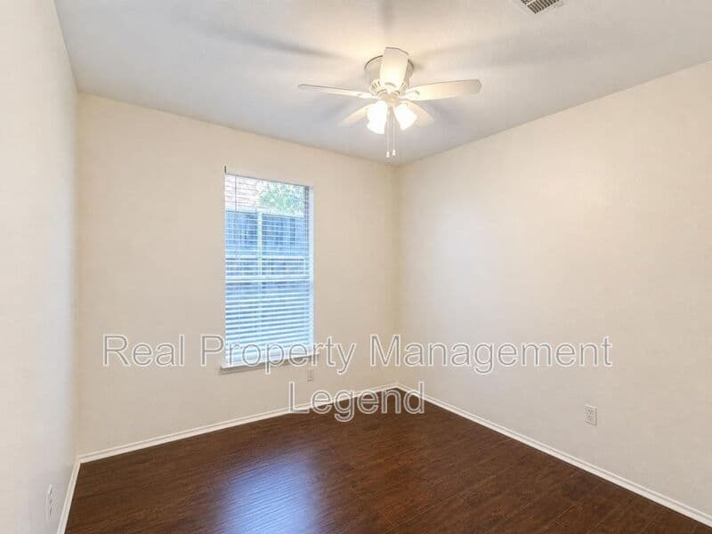 Frisco House: 9518 Prestmont Place